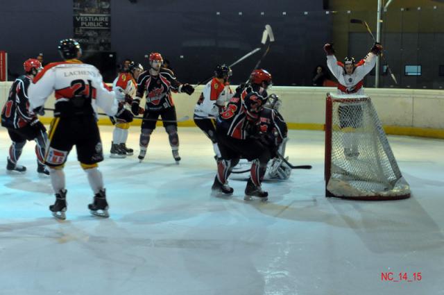 Photo hockey Division 1 - Division 1 : 20ème journée : Neuilly/Marne vs Nice - La charge des Bisons