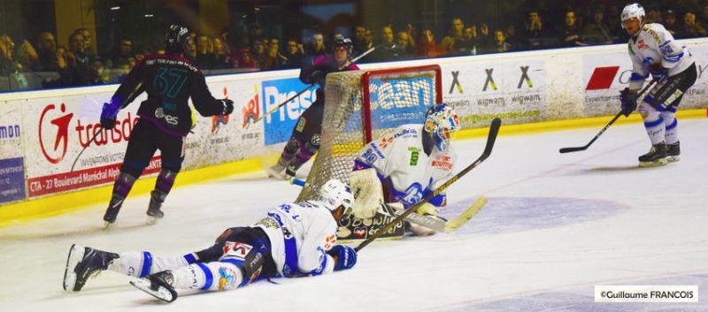 Photo hockey Division 1 - Division 1 : 20ème journée : Nantes vs Courchevel-Méribel-Pralognan - Les Bouquetins sous l’avalanche Nantaise Photo hockey Division 1 - Division 1 : 20ème journée : Nantes vs Courchevel-Méribel-Pralognan - Les Bouquetins sous l’avalanche Nantaise