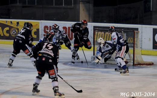 Photo hockey Division 1 - Division 1 : 21ème journée : Bordeaux vs Nantes - Bordeaux sur le fil