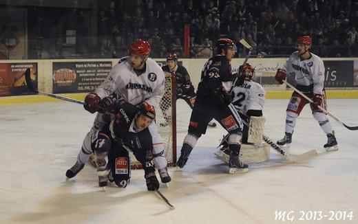 Photo hockey Division 1 - Division 1 : 22ème journée : Bordeaux vs Anglet - Bordeaux remporte le derby de justesse Photo hockey Division 1 - Division 1 : 22ème journée : Bordeaux vs Anglet - Bordeaux remporte le derby de justesse
