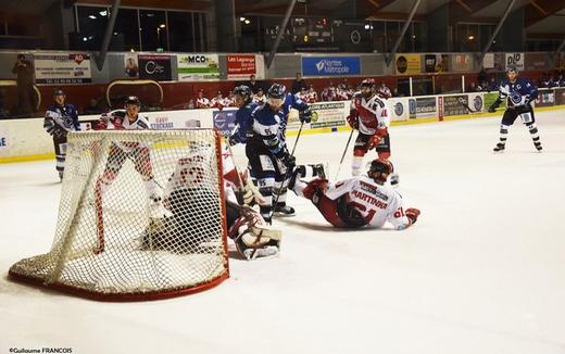 Photo hockey Division 1 - Division 1 : 22ème journée : Nantes vs Briançon  - D1 : Briançon conforte sa position de leader