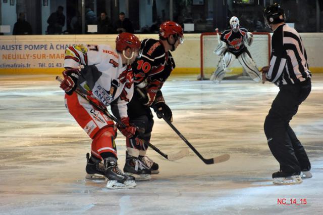 Photo hockey Division 1 - Division 1 : 22ème journée : Neuilly/Marne vs Cholet - Les Bisons en contrôle Photo hockey Division 1 - Division 1 : 22ème journée : Neuilly/Marne vs Cholet - Les Bisons en contrôle