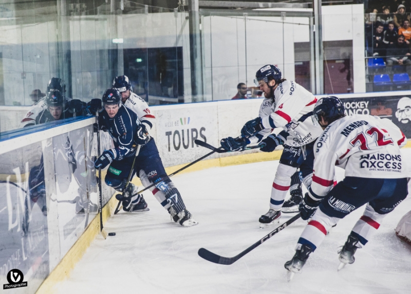 Photo hockey Division 1 - Division 1 : 22ème journée : Tours  vs Caen  - Tours s