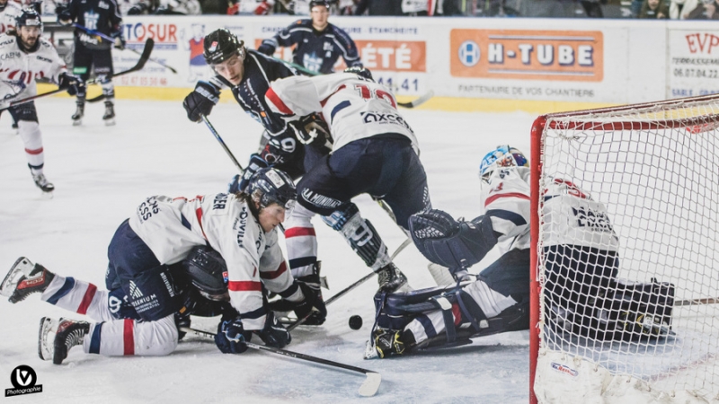 Photo hockey Division 1 - Division 1 : 22ème journée : Tours  vs Caen  - Tours s