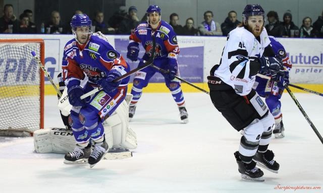 Photo hockey Division 1 - Division 1 : 23ème journée : Mulhouse vs Nantes - D1 : Mulhouse à la barre 
