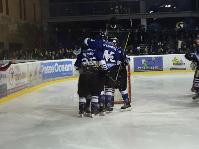 Photo hockey Division 1 - Division 1 : 23ème journée : Nantes vs Mulhouse - Nantes à bout de souffle 