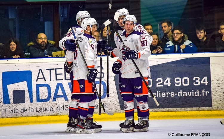 Photo hockey Division 1 - Division 1 : 24ème journée : Nantes vs Montpellier  - Nantes enchaîne avec un 3e succès consécutif 