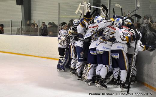 Photo hockey Division 1 - Division 1 : 24ème journée : Reims vs Nice - Les Phénix à tire-d