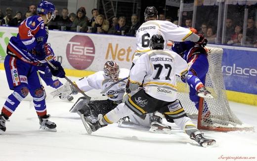 Photo hockey Division 1 - Division 1 : 25ème journée : Mulhouse vs Brest  - D1 : Mulhouse prend le large, Brest boit la tasse
