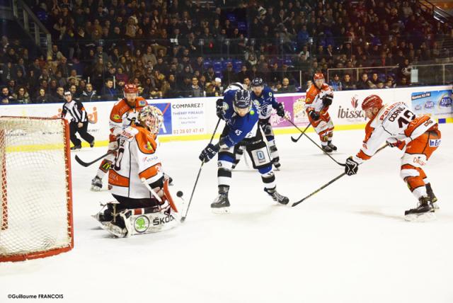 Photo hockey Division 1 - Division 1 : 25ème journée : Nantes vs Cholet - D1 : Le Derby et les Playoffs c’est pour Cholet Photo hockey Division 1 - Division 1 : 25ème journée : Nantes vs Cholet - D1 : Le Derby et les Playoffs c’est pour Cholet