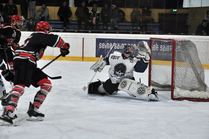 Photo hockey Division 1 - Division 1 : 25ème journée : Neuilly/Marne vs Nantes - Neuilly stoppe les Corsaires