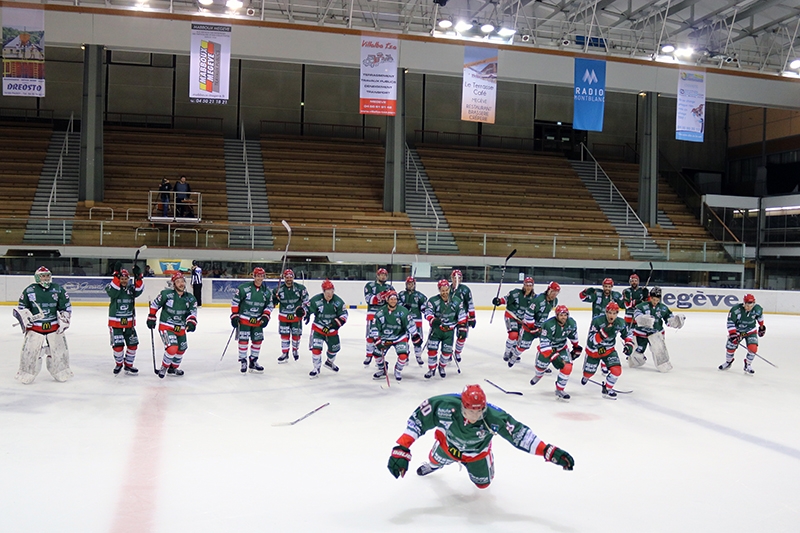 Photo hockey Division 1 - Division 1 : 26ème journée : Mont-Blanc vs Tours  - D1 : Les Yétis se préparent au mieux