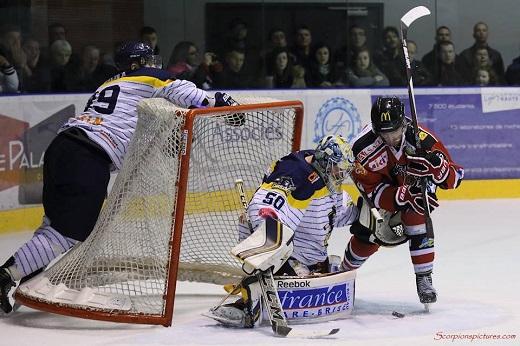 Photo hockey Division 1 - Division 1 : 26ème journée : Mulhouse vs Dunkerque - Une nouvelle victoire pour les Mulhousiens Photo hockey Division 1 - Division 1 : 26ème journée : Mulhouse vs Dunkerque - Une nouvelle victoire pour les Mulhousiens