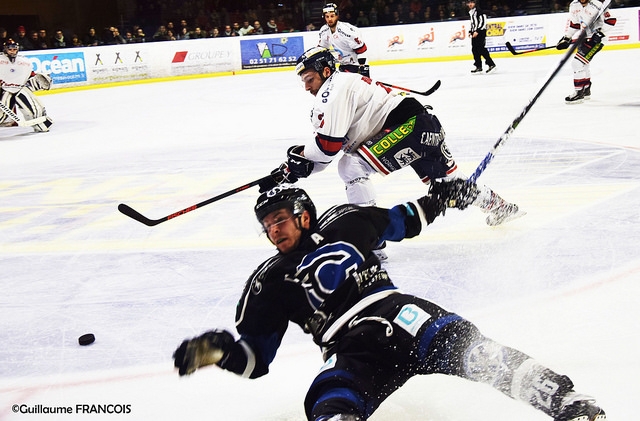 Photo hockey Division 1 - Division 1 : 26ème journée : Nantes vs Caen  - Les Nantais raflent la 4ème place