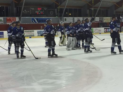 Photo hockey Division 1 - Division 1 : 26ème journée : Nantes vs Mont-Blanc - Nantes retrouve le goût de la victoire (et envoie Mont-Blanc en D2)