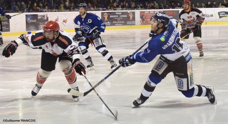 Photo hockey Division 1 - Division 1 : 26ème journée : Nantes vs Neuilly/Marne - D1 : Baroud d’Honneur pour les Nantais