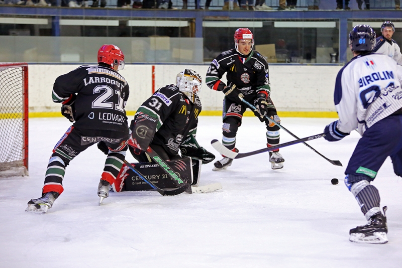 Photo hockey Division 1 - Division 1 : 26ème journée : Mont-Blanc vs Tours - Les Remparts s’élèvent ! Photo hockey Division 1 - Division 1 : 26ème journée : Mont-Blanc vs Tours - Les Remparts s’élèvent !