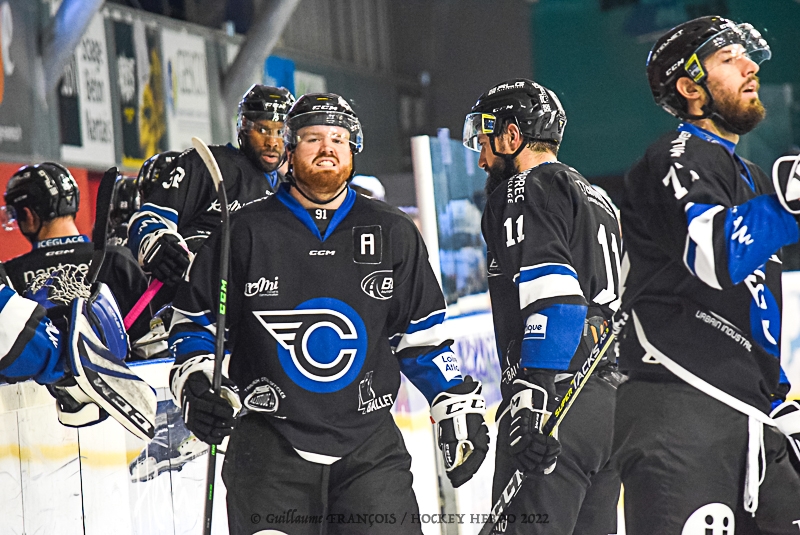 Photo hockey Division 1 - Division 1 : 26ème journée : Nantes vs Montpellier  - Nantes s’impose avec la manière et s’adjuge la 3e place sur le podium de la D1