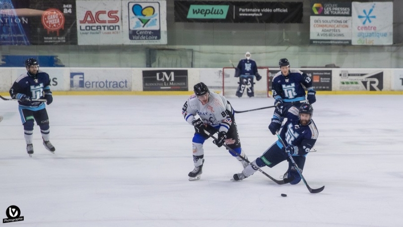 Photo hockey Division 1 - Division 1 : 2ème journée : Tours  vs Courchevel-Méribel-Pralognan - Tours vs HCMP - Reportage photos