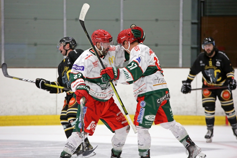Photo hockey Division 1 - Division 1 : 3ème journée : Chambéry vs Mont-Blanc - La revanche pour Mont-Blanc