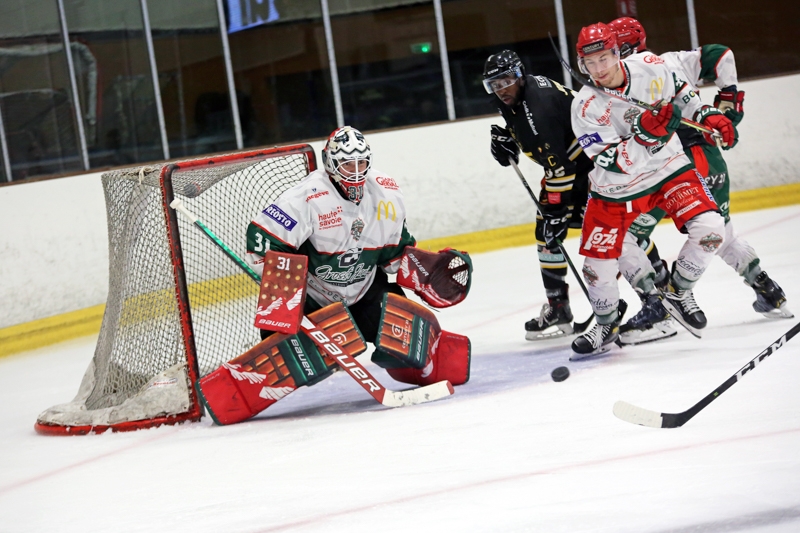 Photo hockey Division 1 - Division 1 : 3ème journée : Chambéry vs Mont-Blanc - La revanche pour Mont-Blanc
