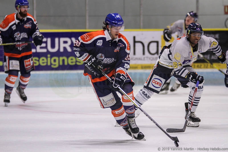 Photo hockey Division 1 - Division 1 : 3ème journée : Clermont-Ferrand vs Dunkerque - Clermont : si près du but