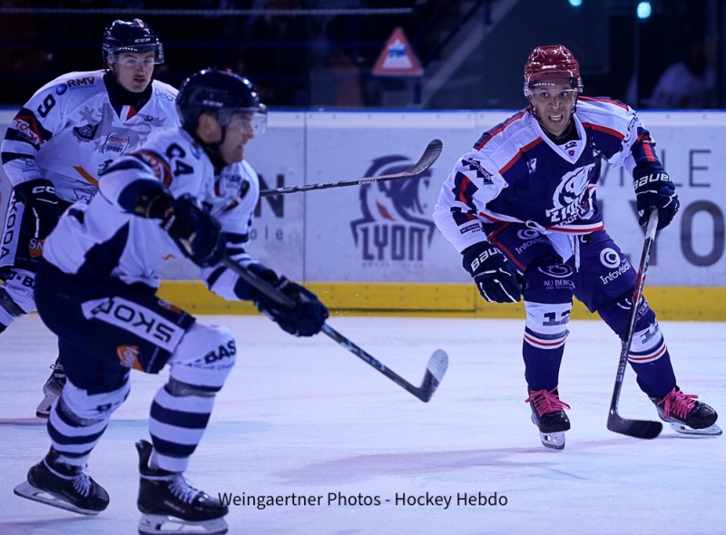 Photo hockey Division 1 - Division 1 : 3ème journée : Lyon vs Dunkerque - Lyon renverse Dunkerque dans le dernier tiers 