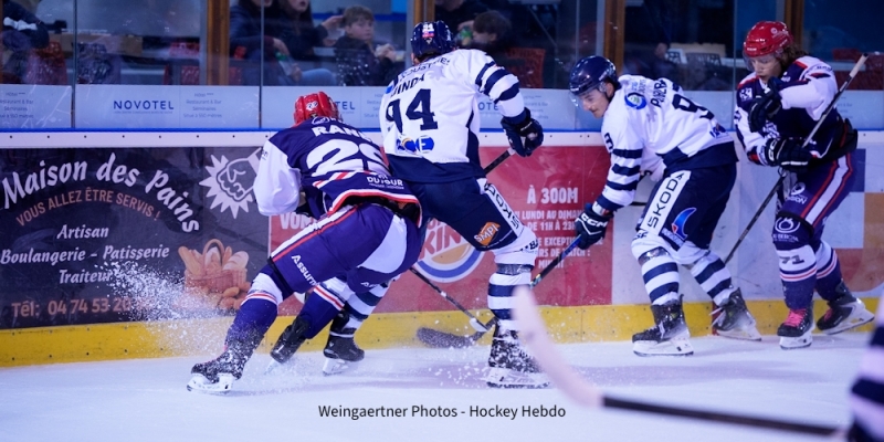 Photo hockey Division 1 - Division 1 : 3ème journée : Lyon vs Dunkerque - Lyon renverse Dunkerque dans le dernier tiers 