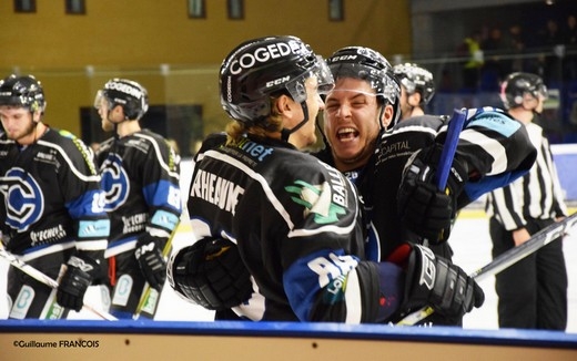 Photo hockey Division 1 - Division 1 : 3ème journée : Nantes vs La Roche-sur-Yon - Nantes intraitable à domicile