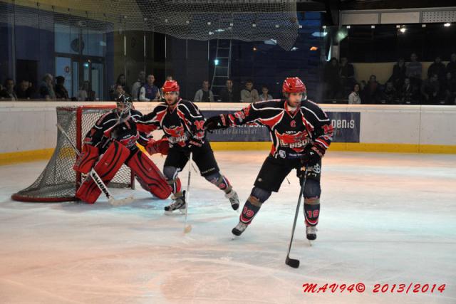 Photo hockey Division 1 - Division 1 : 3ème journée : Neuilly/Marne vs Lyon - Lyon affirme ses ambitions Photo hockey Division 1 - Division 1 : 3ème journée : Neuilly/Marne vs Lyon - Lyon affirme ses ambitions