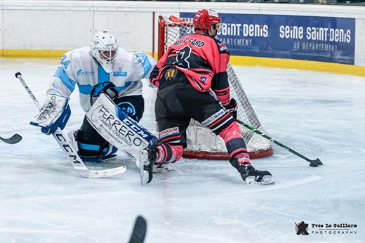 Photo hockey Division 1 - Division 1 : 3ème journée : Neuilly/Marne vs Marseille - Les Spartiates trébuchent sur les Bisons