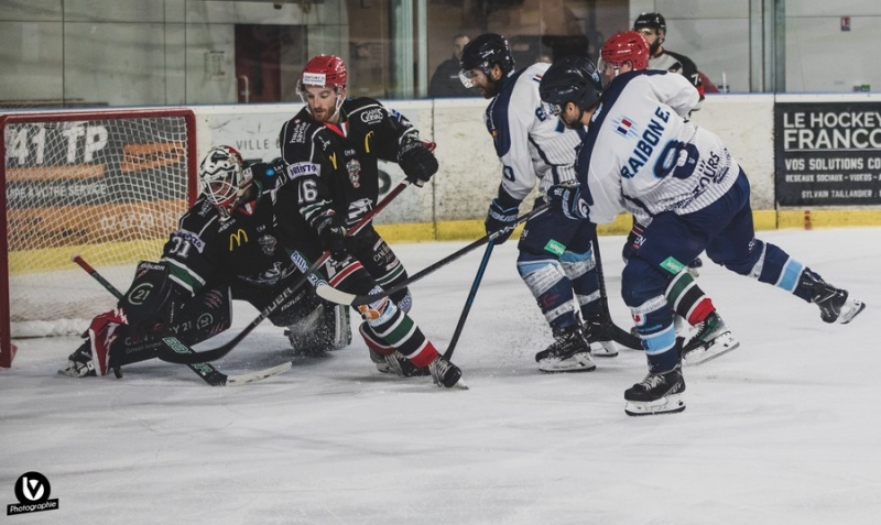 Photo hockey Division 1 - Division 1 : 3ème journée : Tours  vs Mont-Blanc - PHOTOS de la victoire de Mont Blanc à Tours