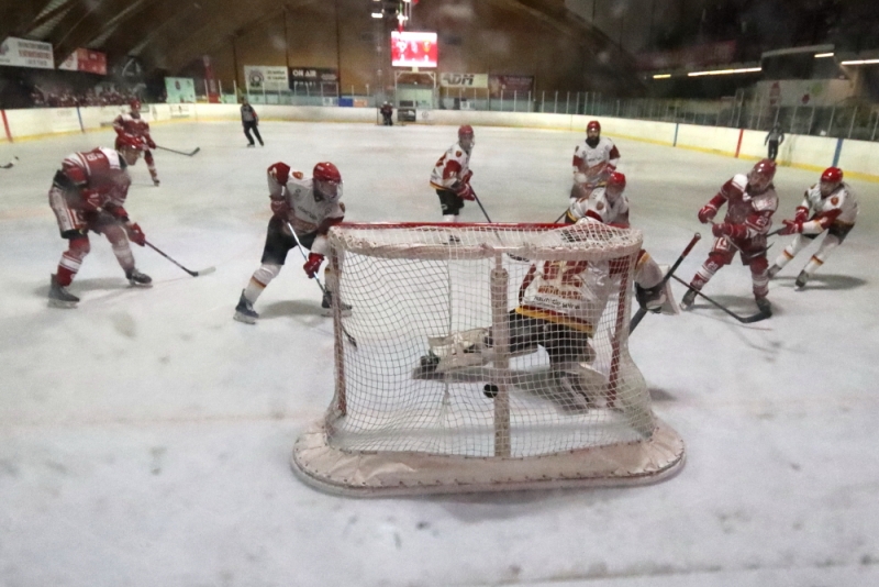 Photo hockey Division 1 - Division 1 : 3ème journée : Valence vs Meudon - Valence remporte sa première victoire à domicile Photo hockey Division 1 - Division 1 : 3ème journée : Valence vs Meudon - Valence remporte sa première victoire à domicile