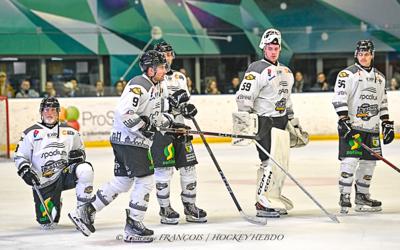 Photo hockey Division 1 - Division 1 : 4�me journ�e : Nantes vs Brest  - Nantes remet les compteurs à zéro ! 