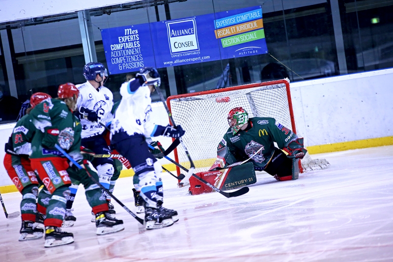 Photo hockey Division 1 - Division 1 : 4ème journée : Mont-Blanc vs Marseille - Mont-Blanc a de la ressource ! Photo hockey Division 1 - Division 1 : 4ème journée : Mont-Blanc vs Marseille - Mont-Blanc a de la ressource !