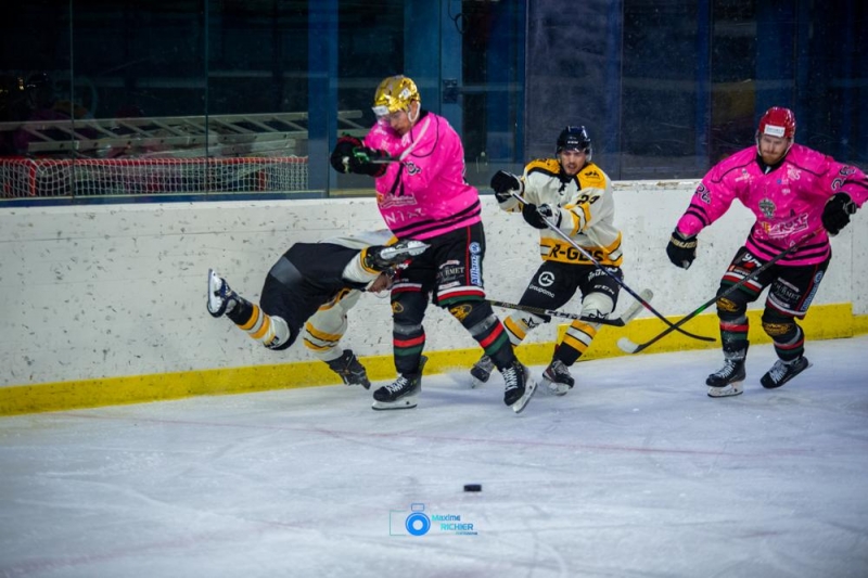 Photo hockey Division 1 - Division 1 : 4ème journée : Mont-Blanc vs Strasbourg  - La bonne Étoile, Mont-Blanc mo-rose.