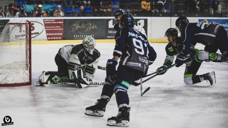 Photo hockey Division 1 - Division 1 : 5�me journ�e : Tours  vs Epinal  - PHOTOS de la victoire d