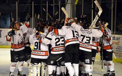 Photo hockey Division 1 - Division 1 : 5ème journée : Courbevoie vs Nice - Retour de l Photo hockey Division 1 - Division 1 : 5ème journée : Courbevoie vs Nice - Retour de l