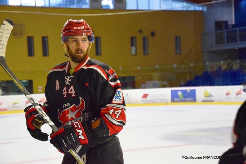 Photo hockey Division 1 - Division 1 : 5ème journée : Neuilly/Marne vs Montpellier - Neuilly enchaîne Photo hockey Division 1 - Division 1 : 5ème journée : Neuilly/Marne vs Montpellier - Neuilly enchaîne