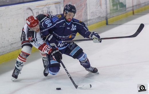 Photo hockey Division 1 - Division 1 : 5ème journée : Tours vs Neuilly/Marne - Tours reprend sa marche en avant Photo hockey Division 1 - Division 1 : 5ème journée : Tours vs Neuilly/Marne - Tours reprend sa marche en avant