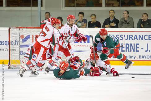Photo hockey Division 1 - Division 1 : 6ème journée : Anglet vs Courbevoie  - Les Coqs l