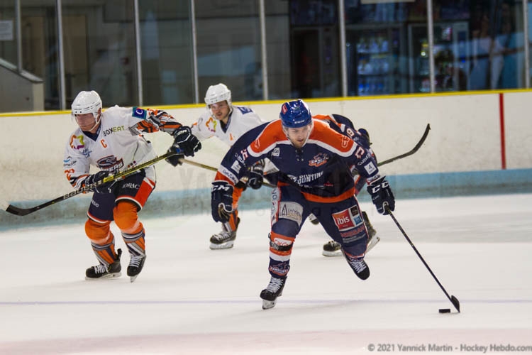 Photo hockey Division 1 - Division 1 : 6ème journée : Clermont-Ferrand vs Montpellier - Nouveau revers pour Clermont Photo hockey Division 1 - Division 1 : 6ème journée : Clermont-Ferrand vs Montpellier - Nouveau revers pour Clermont