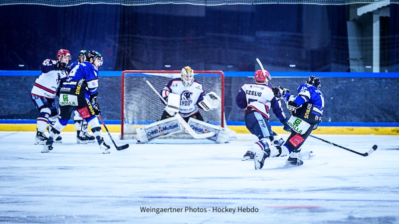 Photo hockey Division 1 - Division 1 : 6ème journée : Courchevel-Méribel-Pralognan vs Lyon - Sous les tirs lyonnais, le HCMP finit par céder