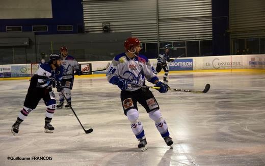 Photo hockey Division 1 - Division 1 : 6ème journée : Nantes vs Courchevel-Méribel-Pralognan - Les Bouquetins arrachent la victoire