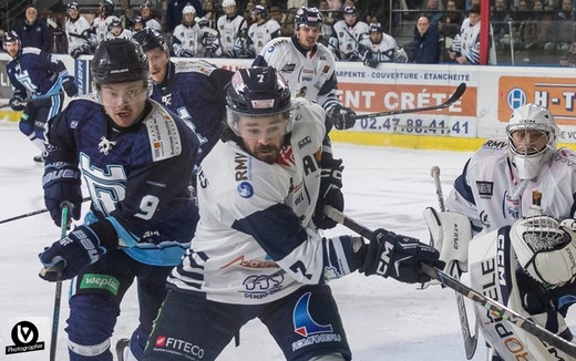 Photo hockey Division 1 - Division 1 : 6ème journée : Tours  vs Dunkerque - Victoire de Tours à domicile