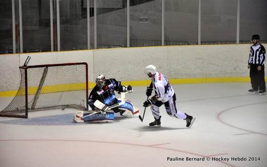 Photo hockey Division 1 - Division 1 : 6ème journée : Reims* vs Mont-Blanc - Les Phénix survolent le Mont-Blanc