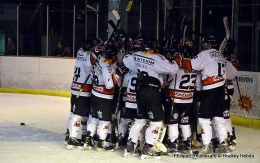 Photo hockey Division 1 - Division 1 : 7ème journée : Caen  vs Nice - Nice en patron 