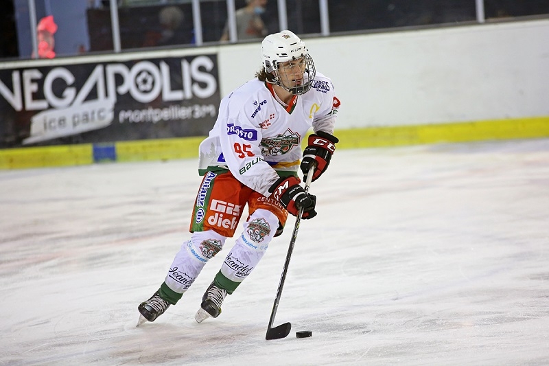 Photo hockey Division 1 - Division 1 : 7ème journée : Montpellier  vs Mont-Blanc - La Vipère pique !