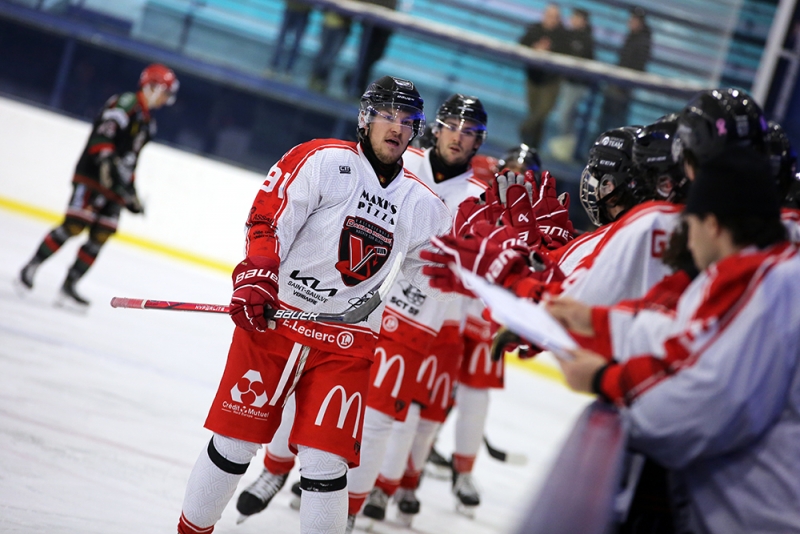 Photo hockey Division 1 - Division 1 : 7ème journée : Mont-Blanc vs Valenciennes - Mont-Blanc à l’arrachée