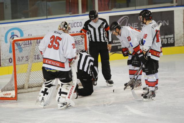 Photo hockey Division 1 - Division 1 : 7ème journée : Tours  vs Toulouse-Blagnac - Tours est sur le podium